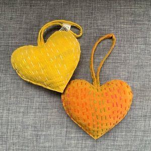 5/$25 🌸 West Elm Fair Trade Hearts